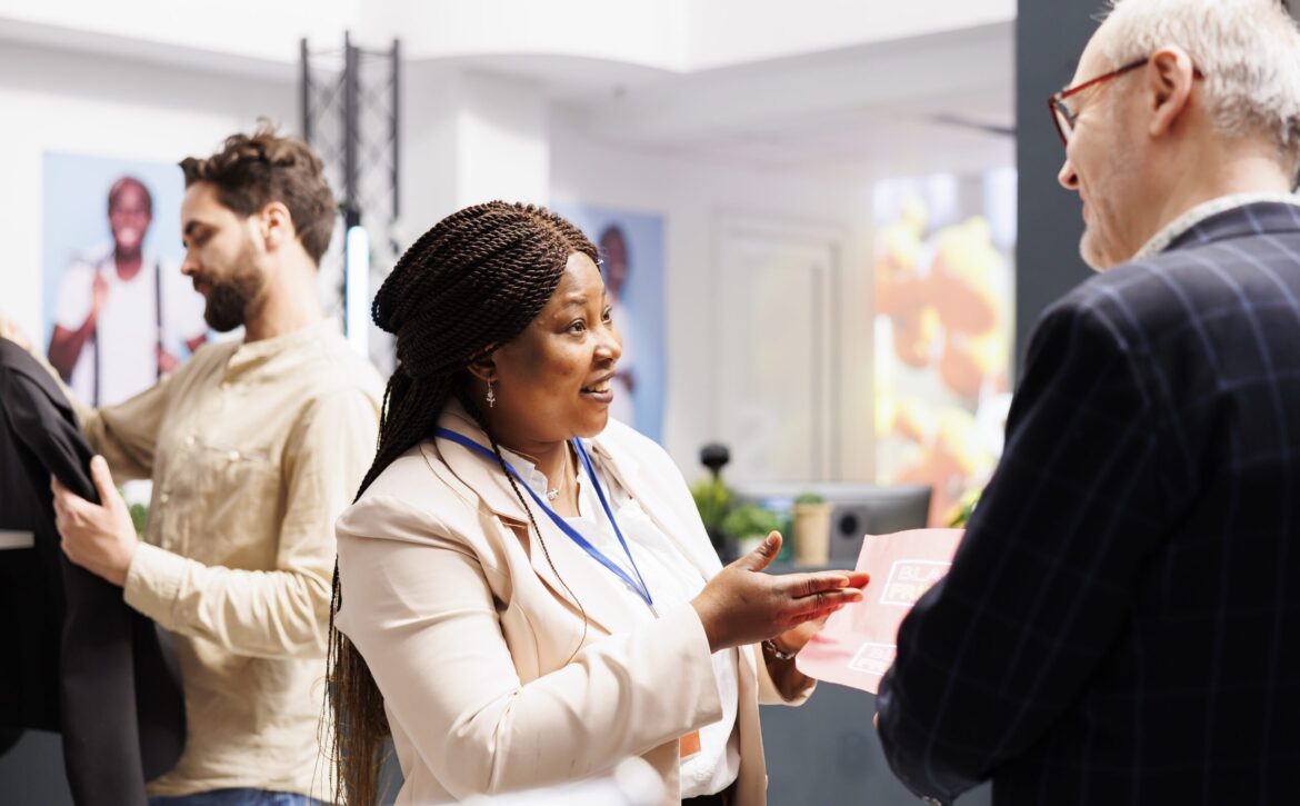 Retail worker explain Black Friday rules